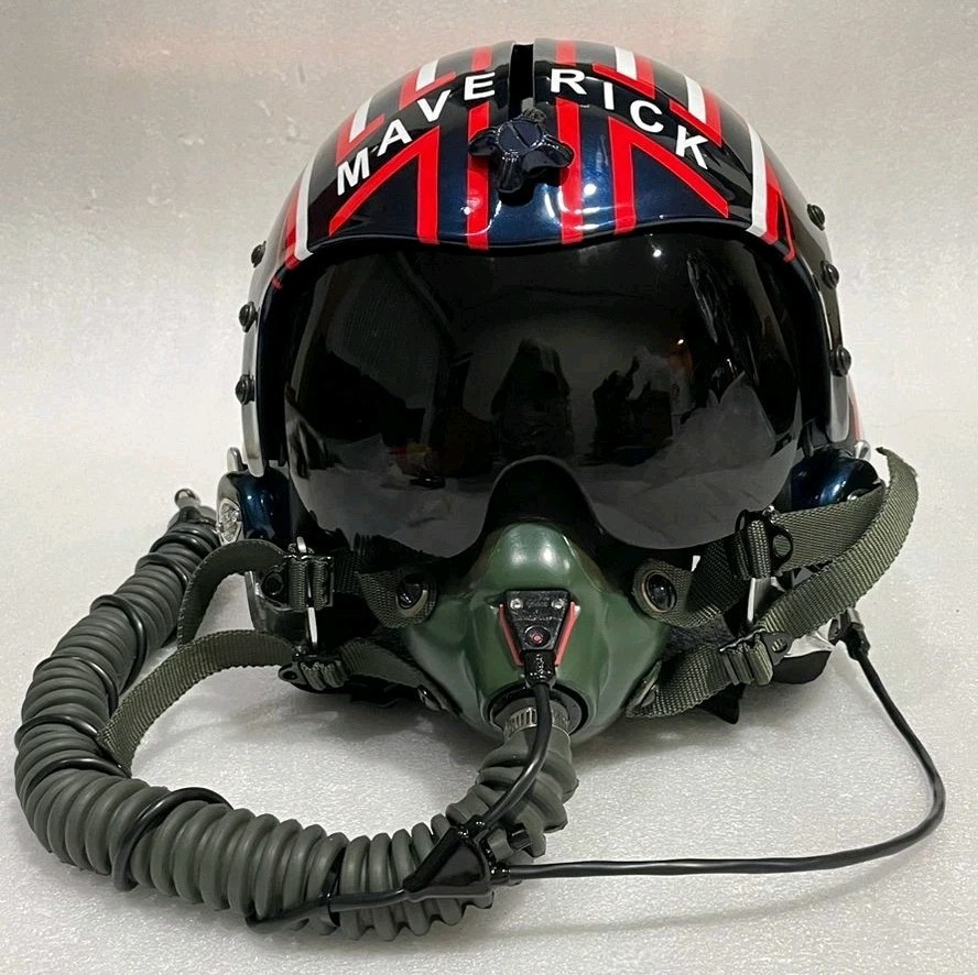 HGU-33 TOP GUN MAVERICK PILOT HELMET+MASK OXY REPLICA+BADGE