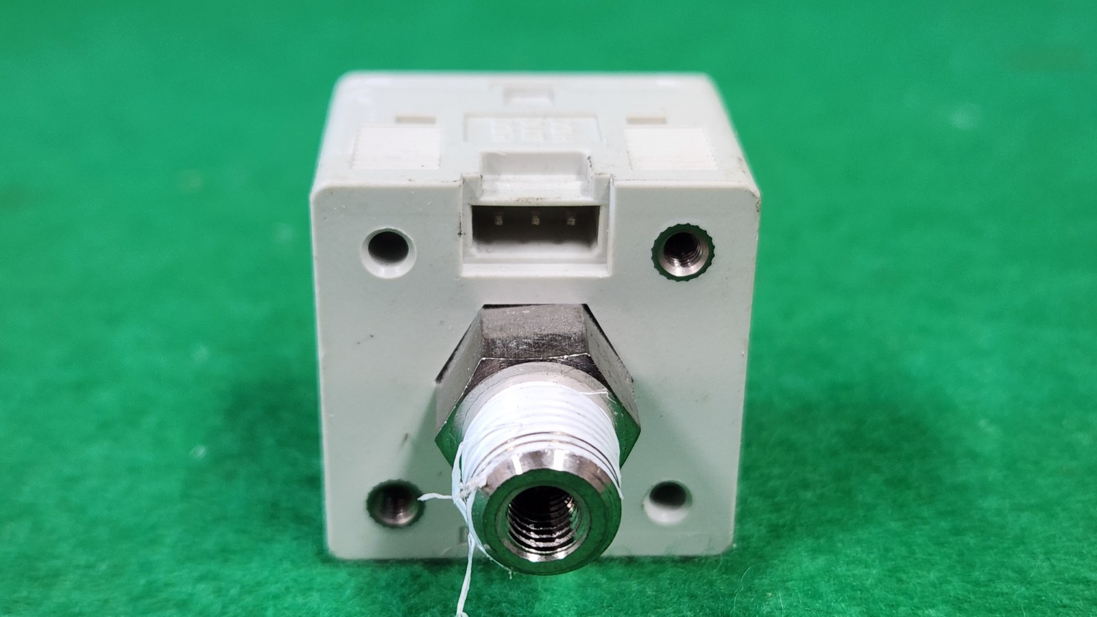 SMC ISE30-01-25 Digital Pressure, USED