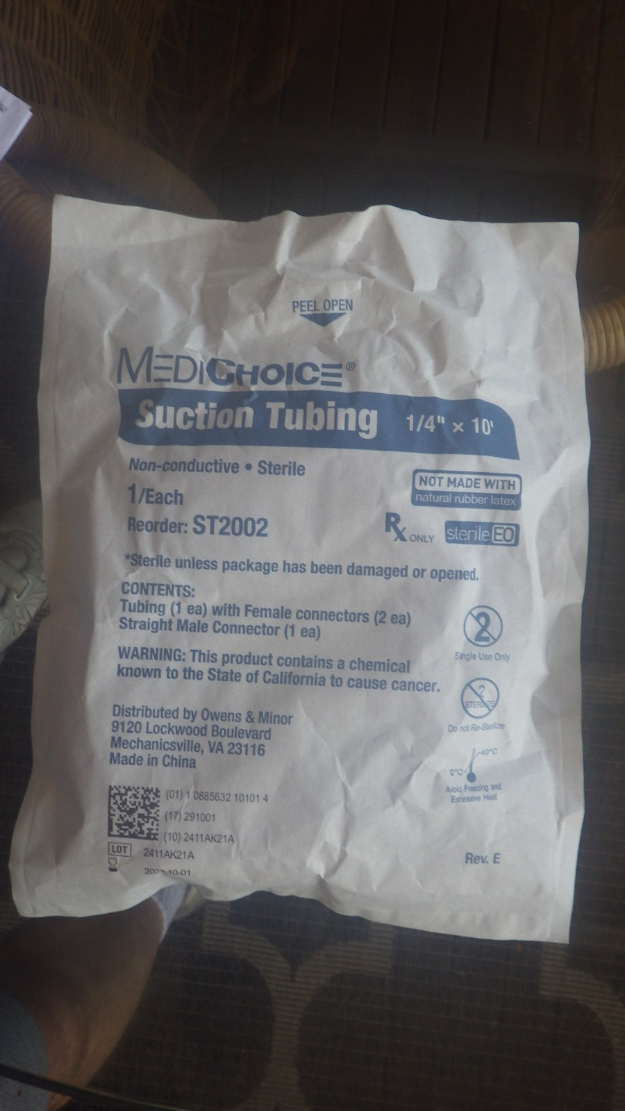 Sterile MedChoice Suction Tubing 1/4" Diameter x 10' Length Ribbed w Male Conn