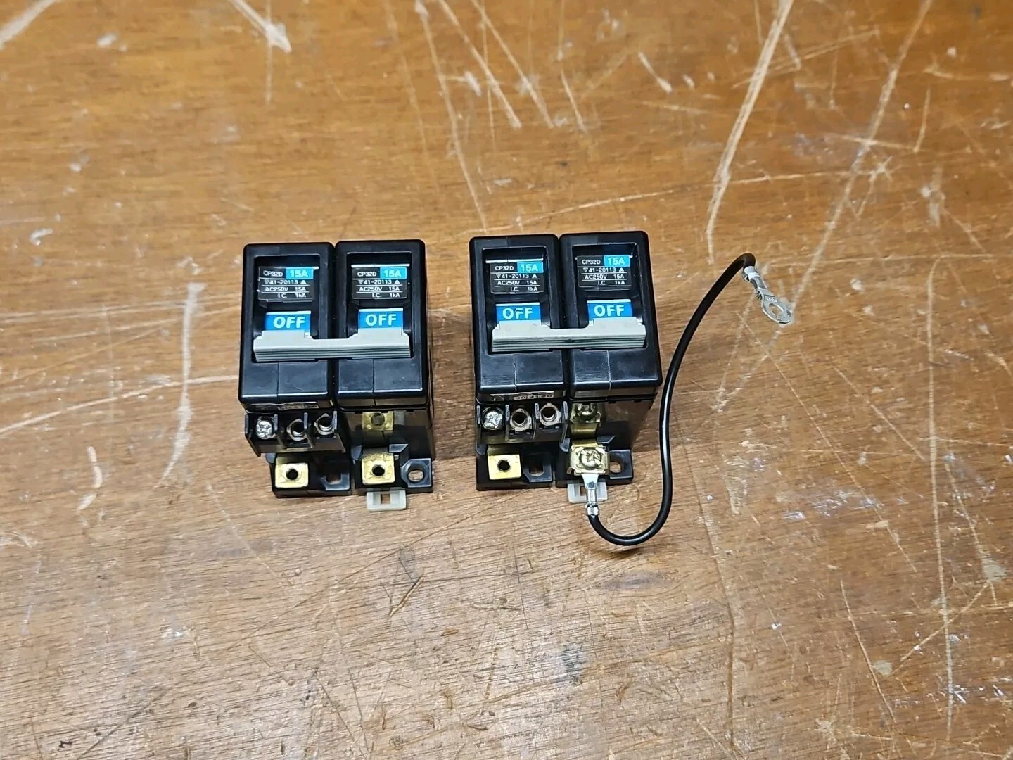 CP32D 41-20113 - Lot of 2 - 15A 250VAC Contactors