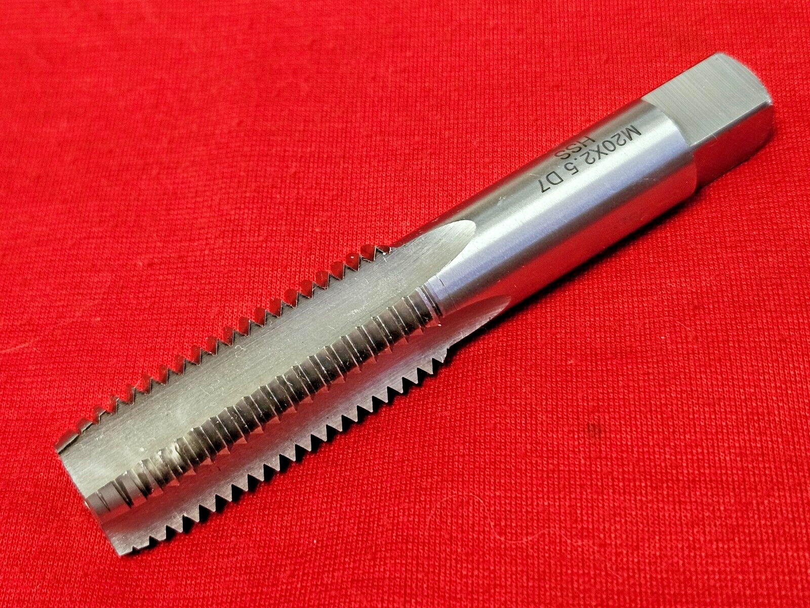 M20 X 2.5 Plug Hand Tap A-1 122-20250 20MM RH HSS Metric 4 FL High Speed Steel