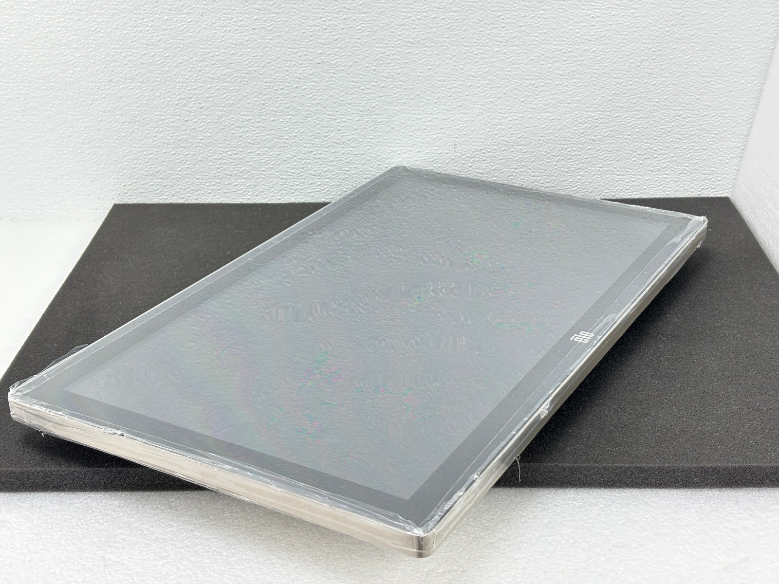 UNUSED | Elo ESY22I1E 22" Interactive Touchscreen Android All-in-One POS Display
