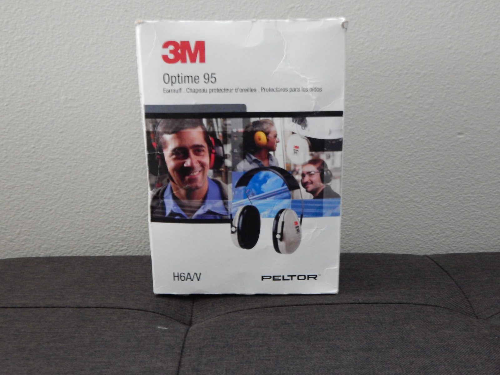 3M Optime 95 Earmuff - New Open Box