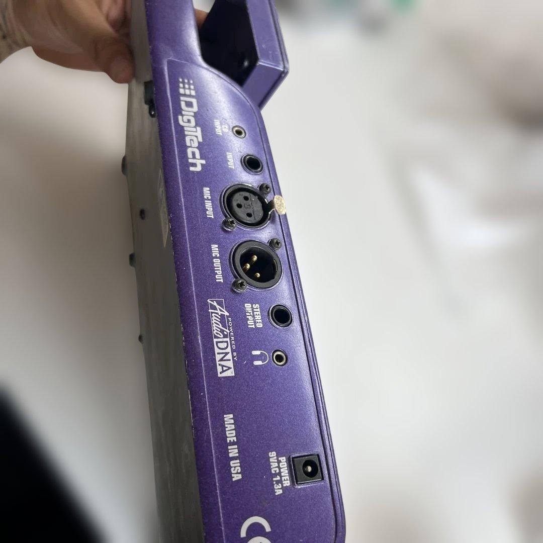 DigiTech Vocal 300 Vocal Effects Processor Powers On Body Only Untested