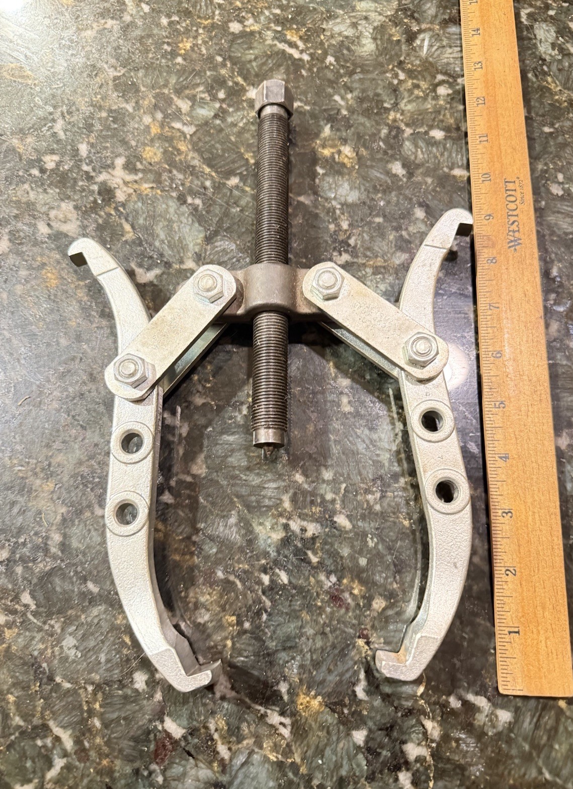 Craftsman 46903 2 Jaw Arm Puller 7 Ton Made In The USA  WFD9 Excellent Condition