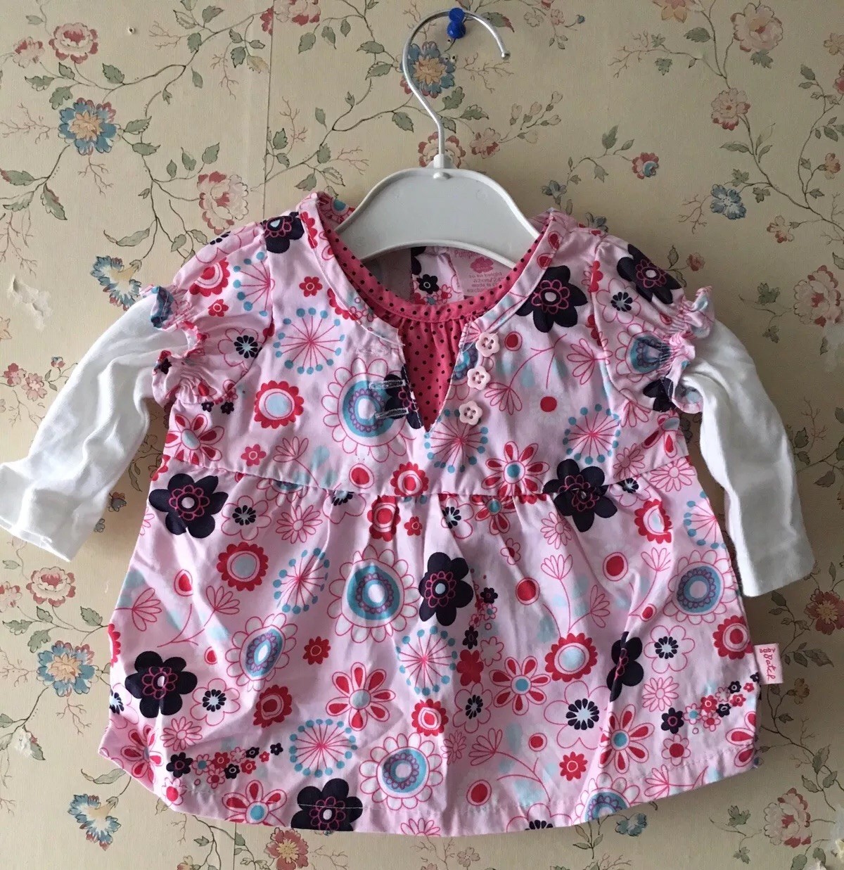 BNWOT Pumpkin Patch Baby Girls Floral Pink Cotton Long-Sleeved Top 0-3 mths