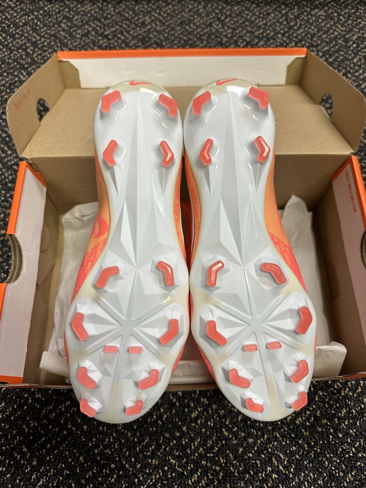 Nike Phantom Venom Pro FG Mango Bright White AO8738-810 Men Sz 6 Soccer Cleat