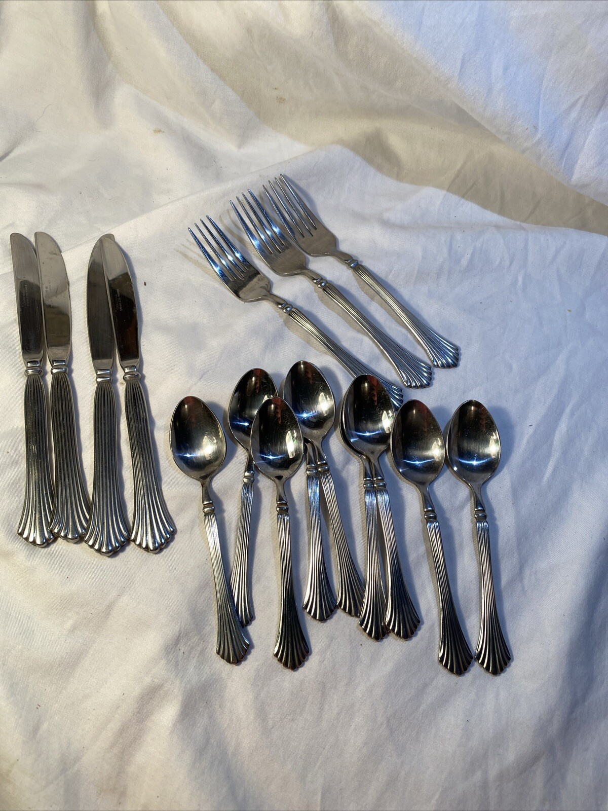 STANLEY ROBERTS Rogers 16 Piece Stainless Flatware Mixed Lot 9 Teas, 3 Forks, 4k