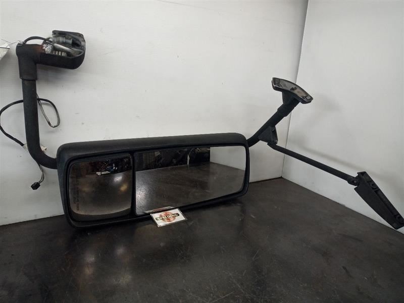 2007 Volvo VNL Right Side View Mirror, Power   (9606577