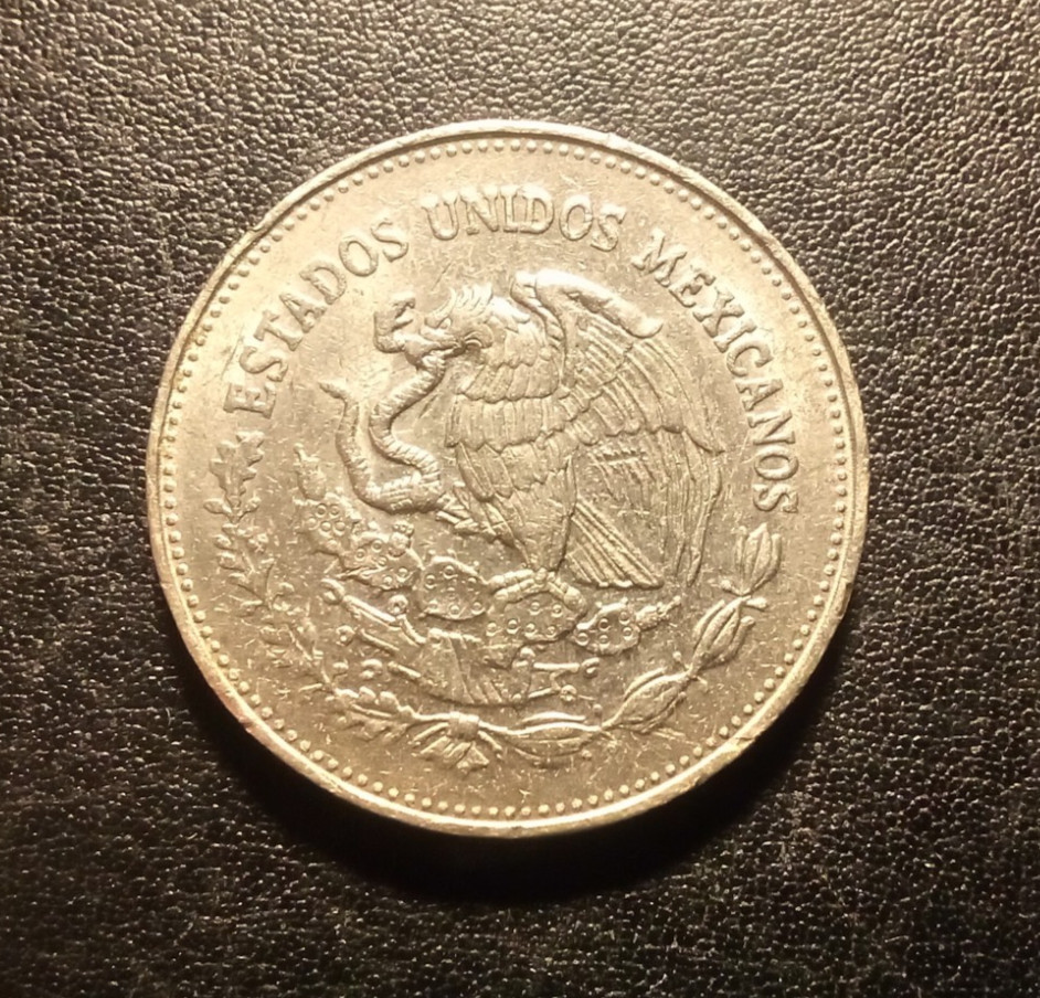 1985 Mexico 200 Pesos Coin