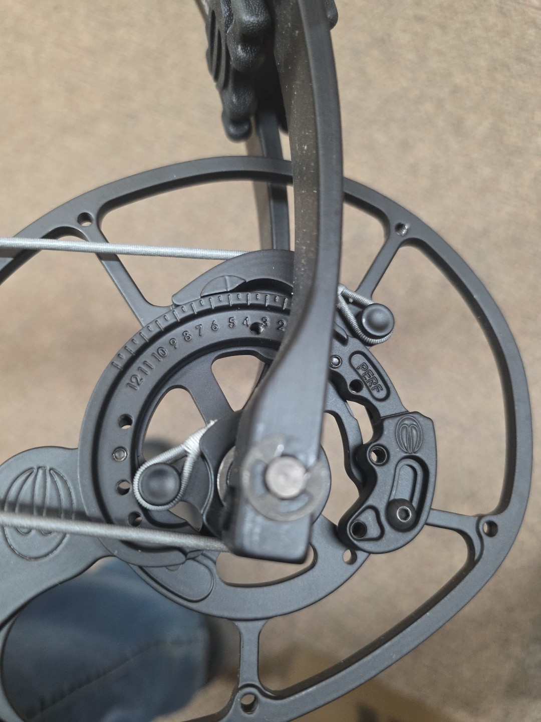 Elite Artus Bow - 70#, Slate Gray