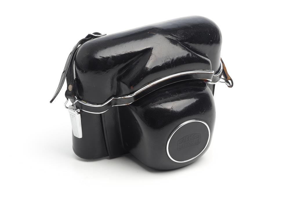 ZEISS Ikon 20.7526 Everready Case For Contarex Bullseye