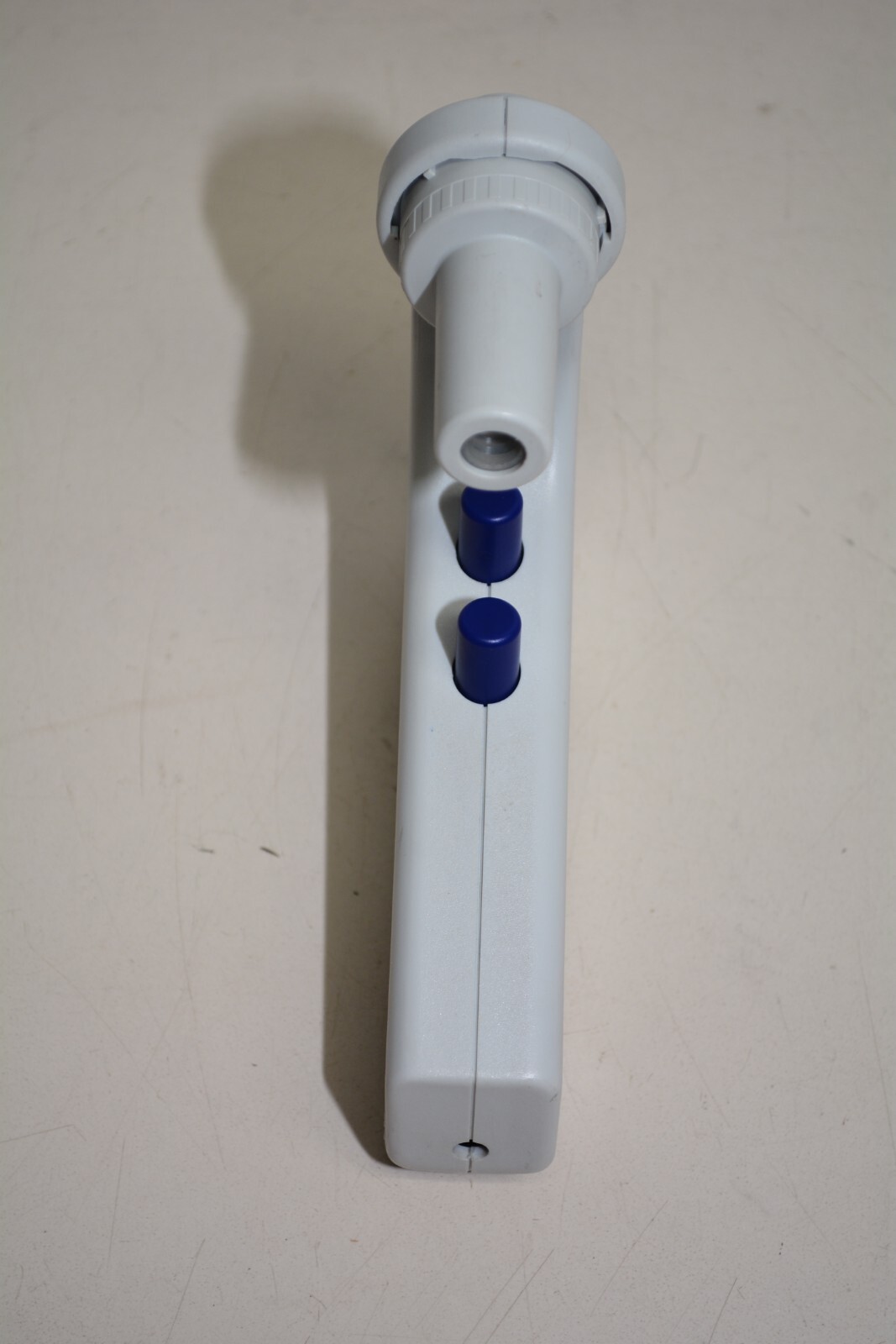 ^ Eppendorf Aid Dispensing Pipette EasyPet #W1123