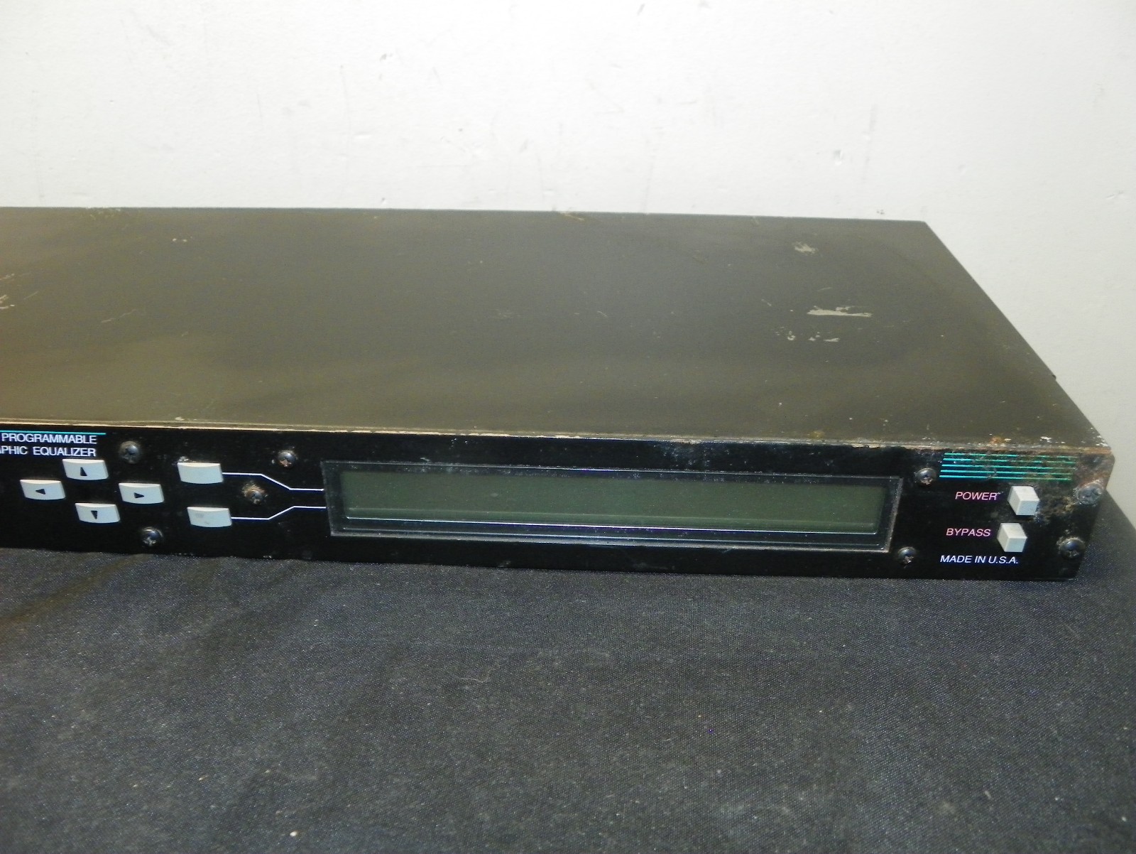 Untested Vintage Peavey Autograph MIDI Programmable 28-Band Graphic Equalizer