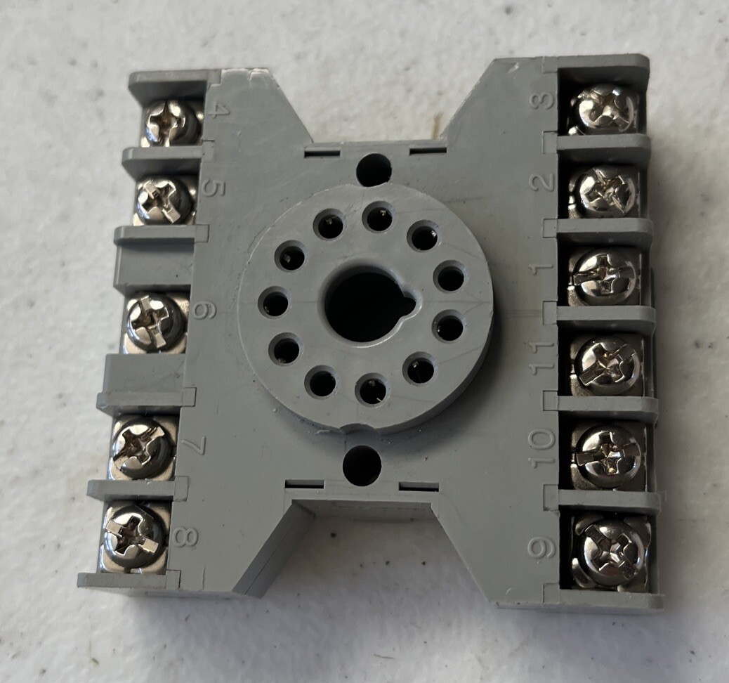 Square D Class 8501 Type NR61 Relay 10 Amp 300 V