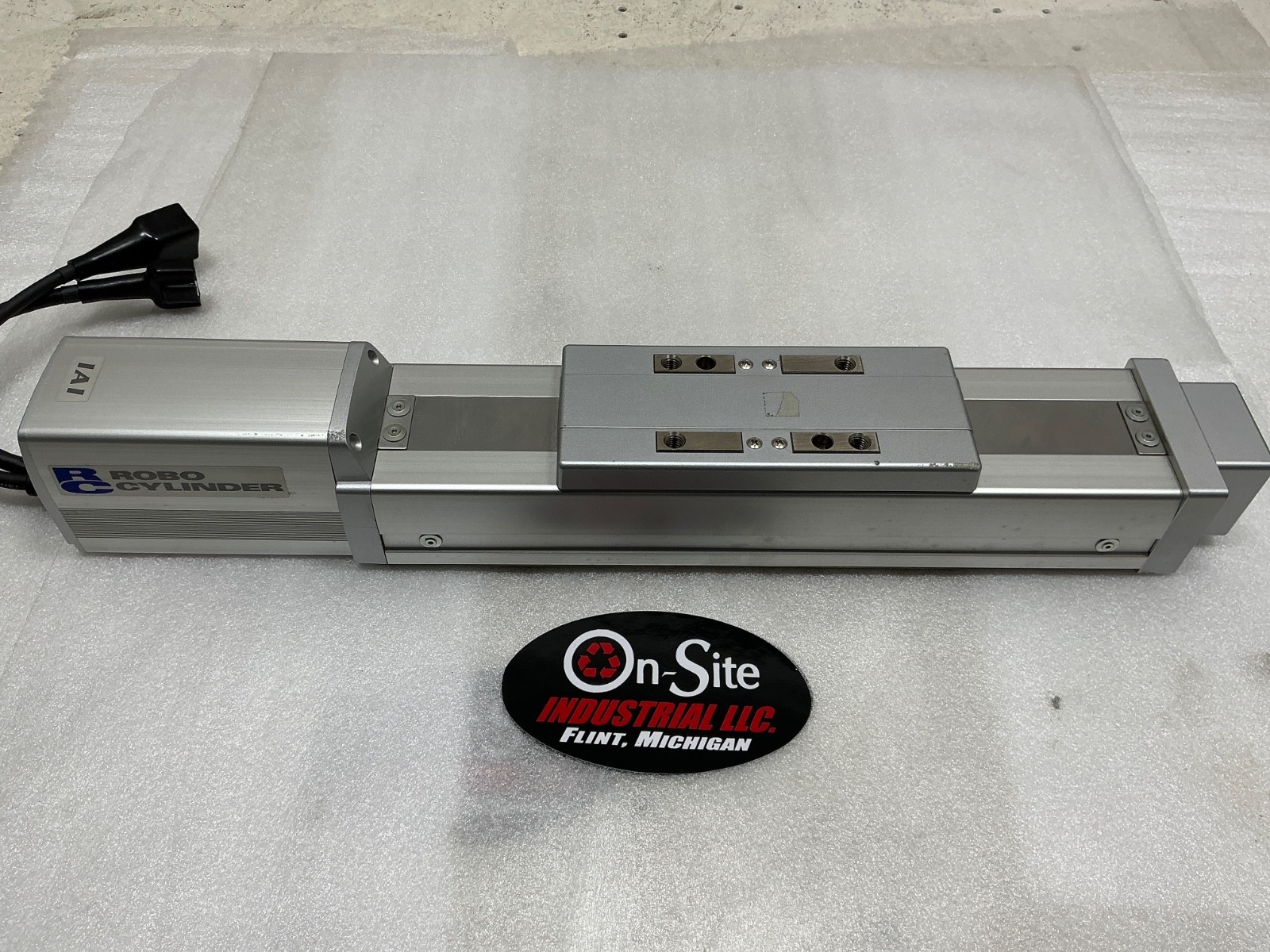 IAI ROBO CYLINDER RCP-SM-A-H-100-N-B LINEAR ACTUATOR