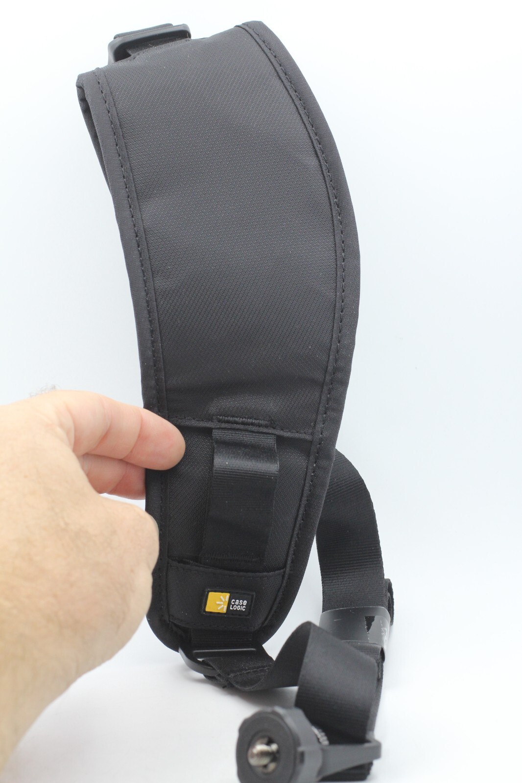 Case Logic Quick Sling Cross Body Camera Strap Mint Condition