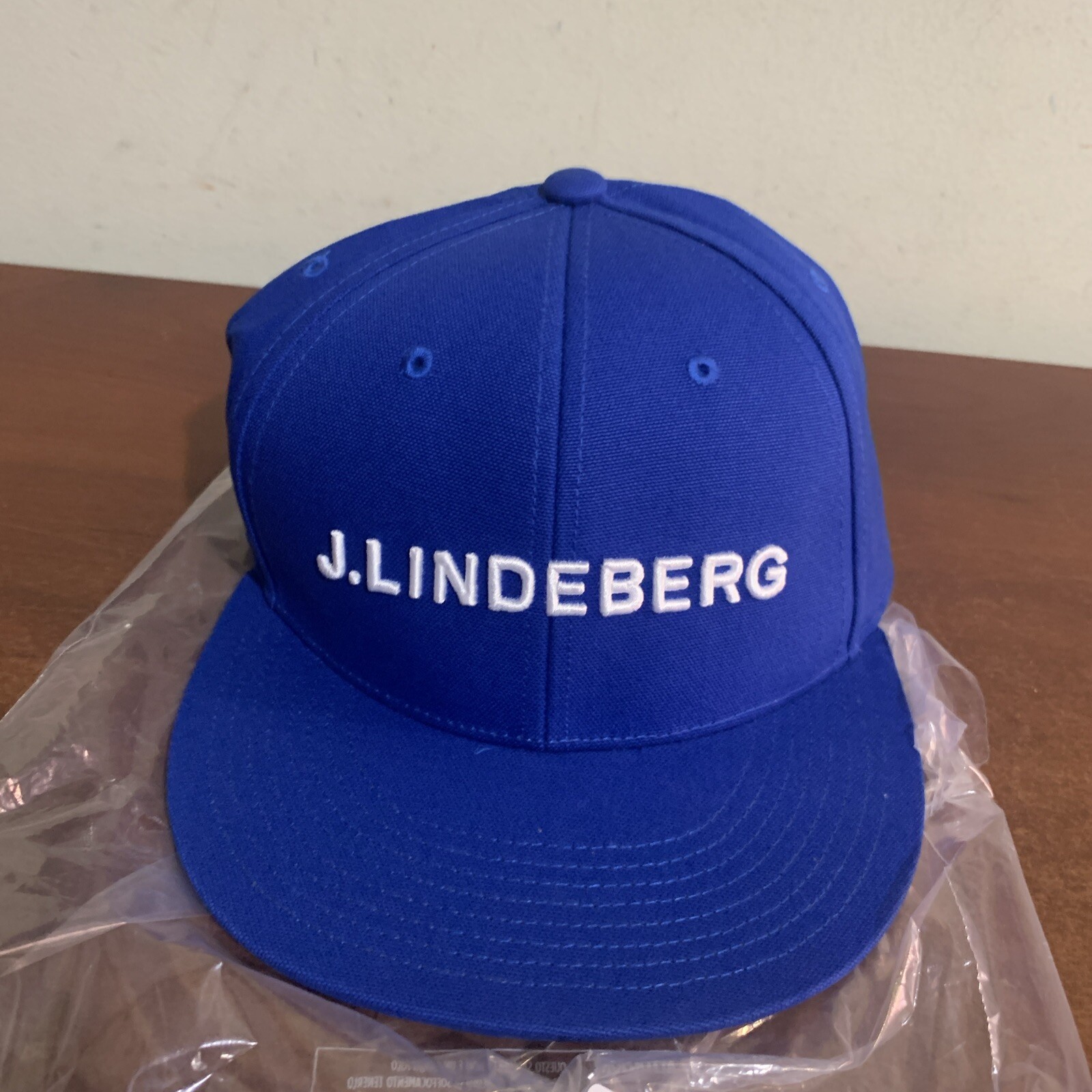 J. Lindeberg Flat Peak Golf Cap Hat New Nwt Club Blue GMAC11308 Men One size