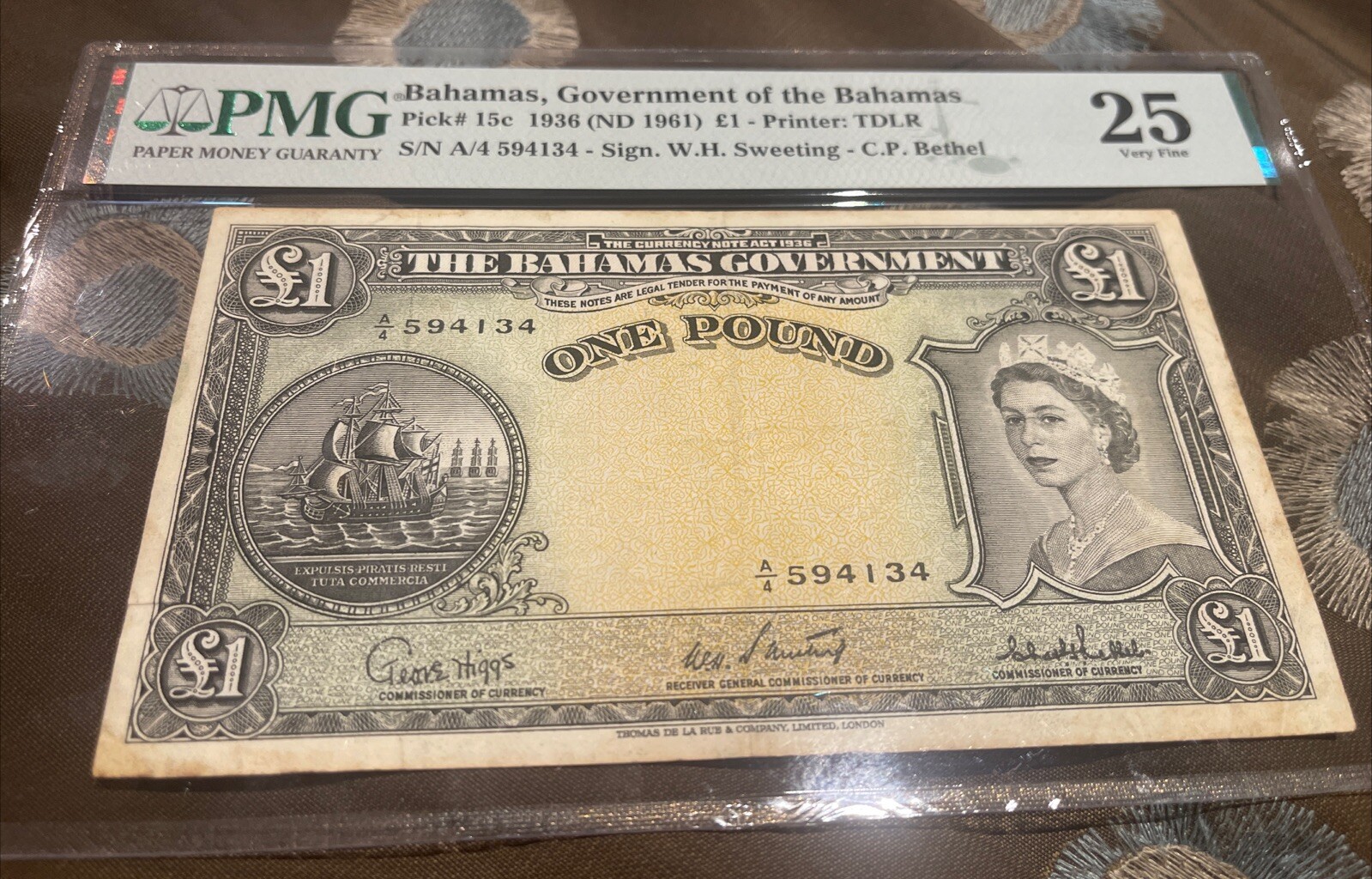 Bahamas One Pound Note 1936 (1961) Pick 15c PMG VF25 Priced Low