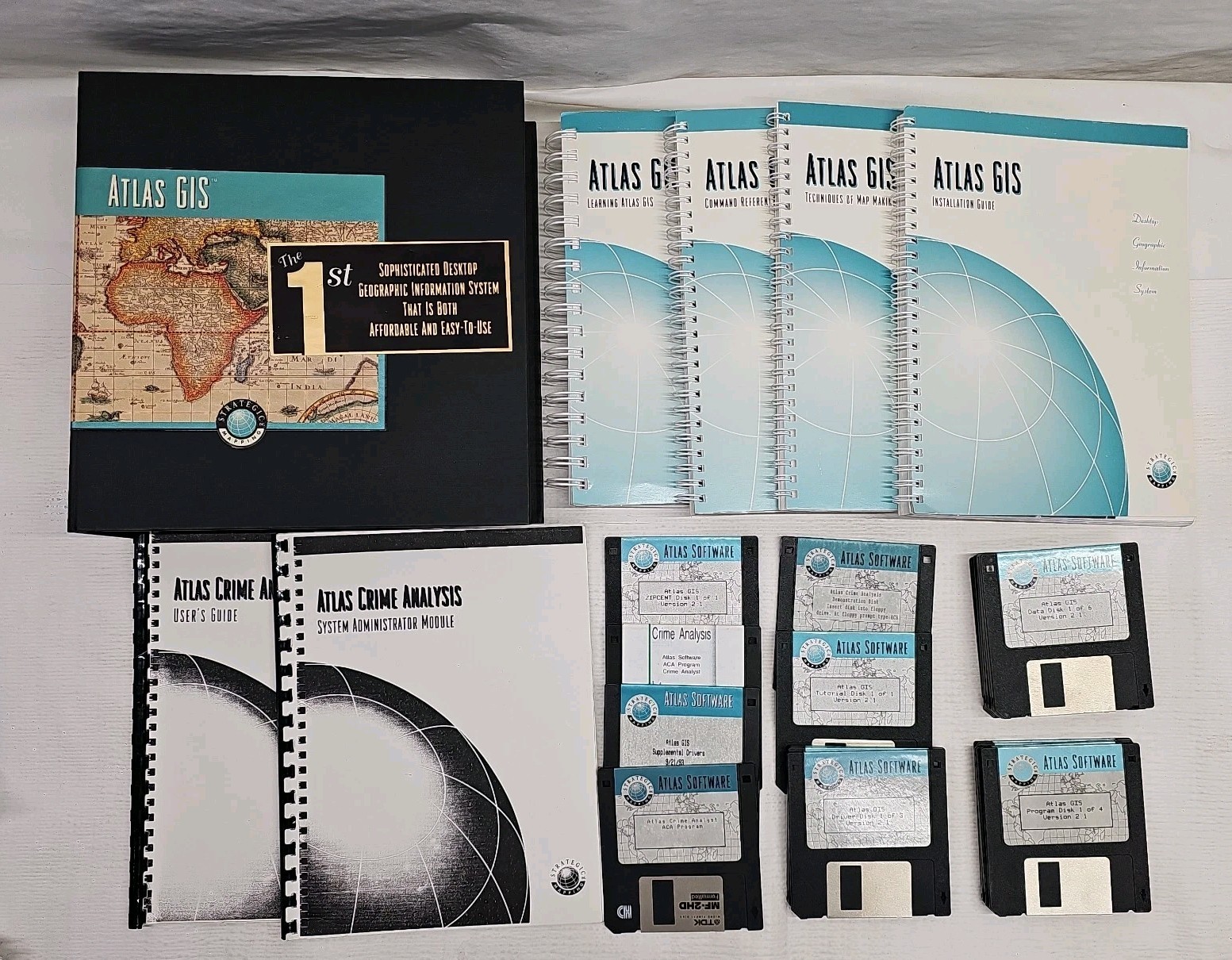 Strategic Mapping Atlas GIS Sophisticated Desktop Geographic Floppy Disk System