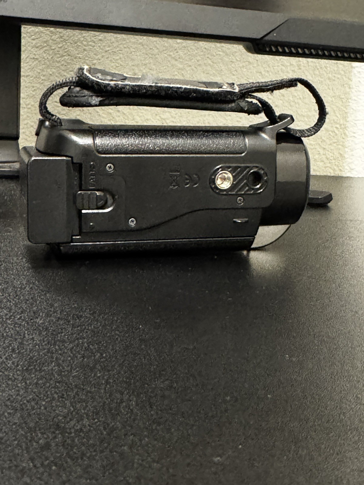 SAMSUNG six-f40 FLASH MEMORY SD CAMCORDER RED