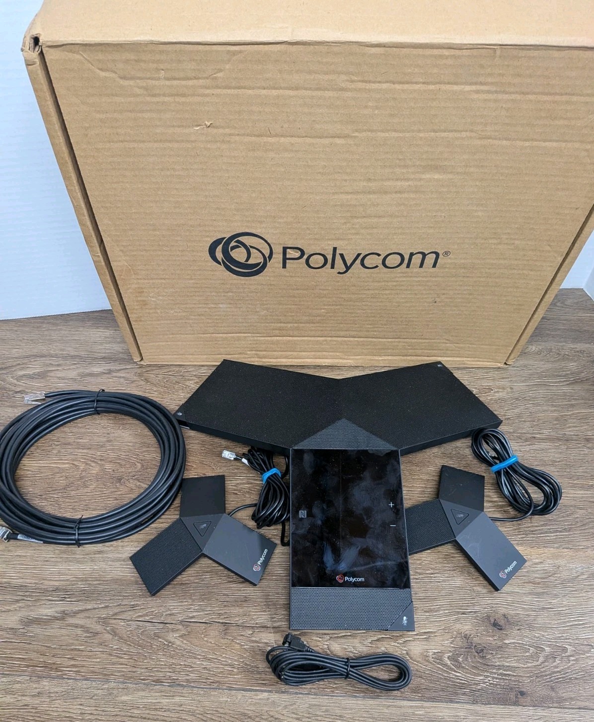 POLYCOM 2200-66070-001 RealPresence Trio 8800 IP Conference Phone with Exp Mics