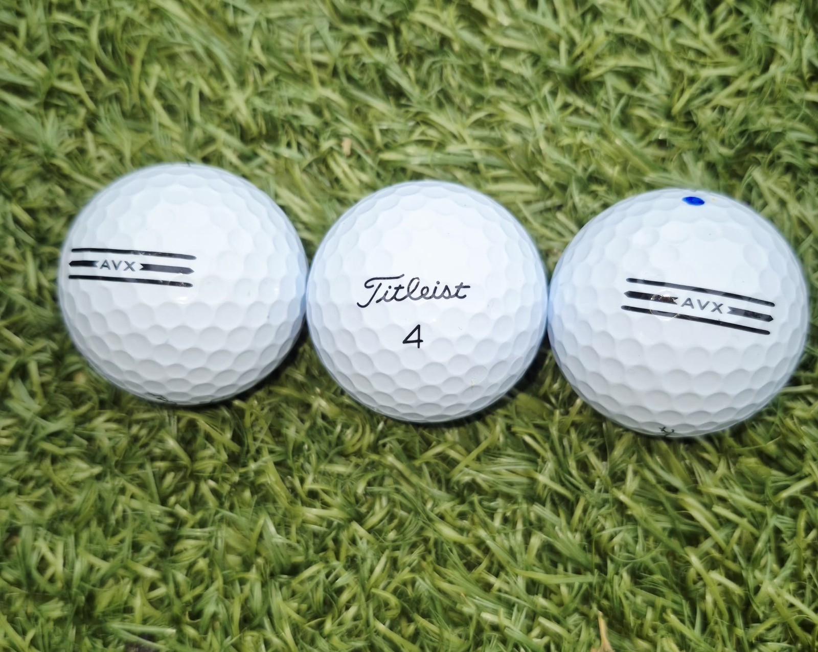 24 Titleist AVX  Year 2025 Golf Balls 5AAAAA Condition Free Shipping