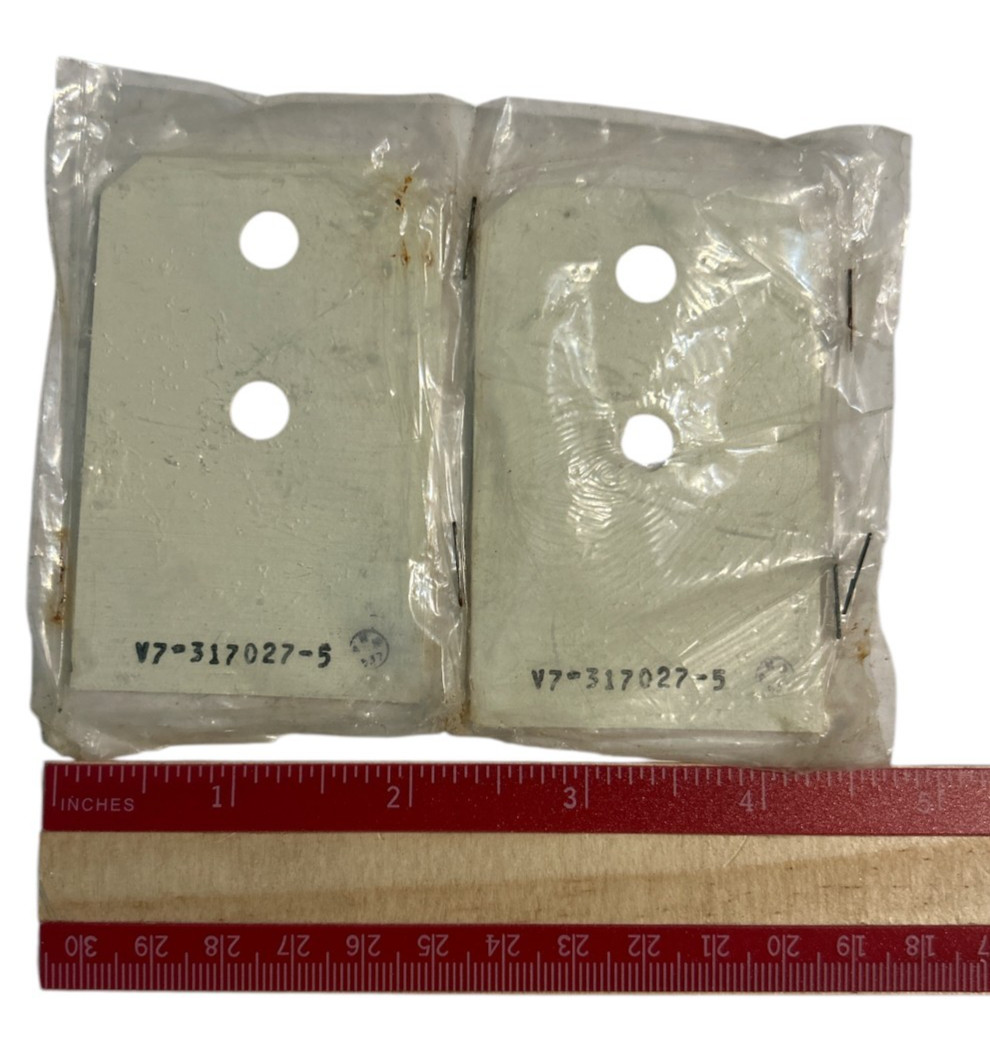 1960S-80S NASA SPACE PROGRAM UNIDENTIFIED BRACKETS SEALED IN ORIGINAL PKG  (D) B