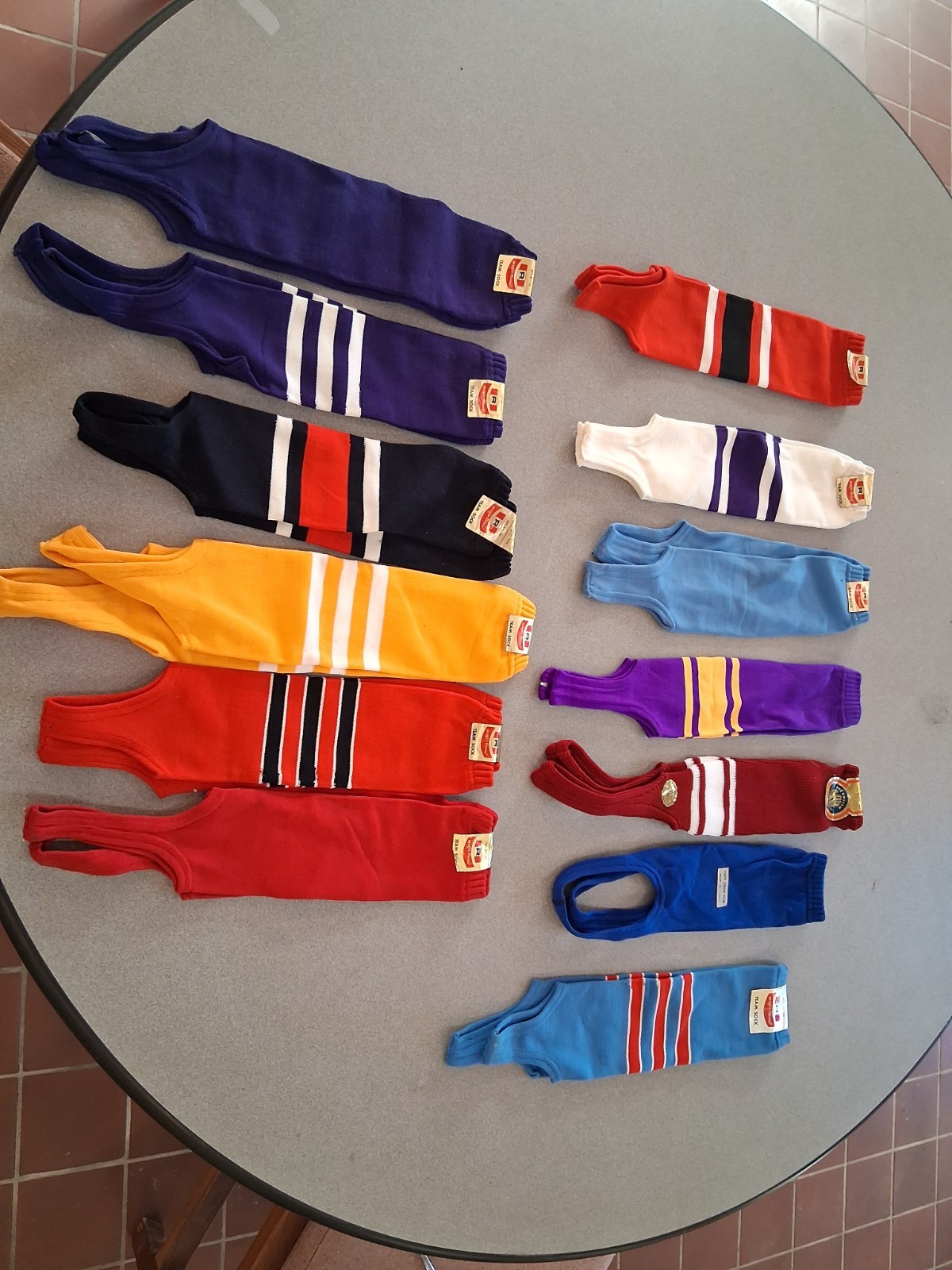 Vintage Lot of 13 Old School  NWT Stirrup Baseball Socks  15+/- Inches  Nylon