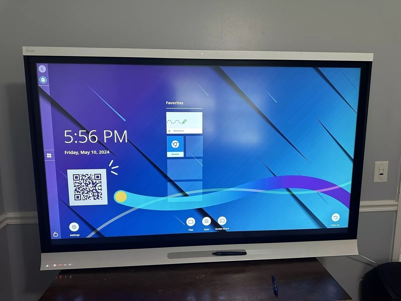 SMART Board SPNL-6065P 65" 4K Interactive Flat Panel Touch Display Monitor