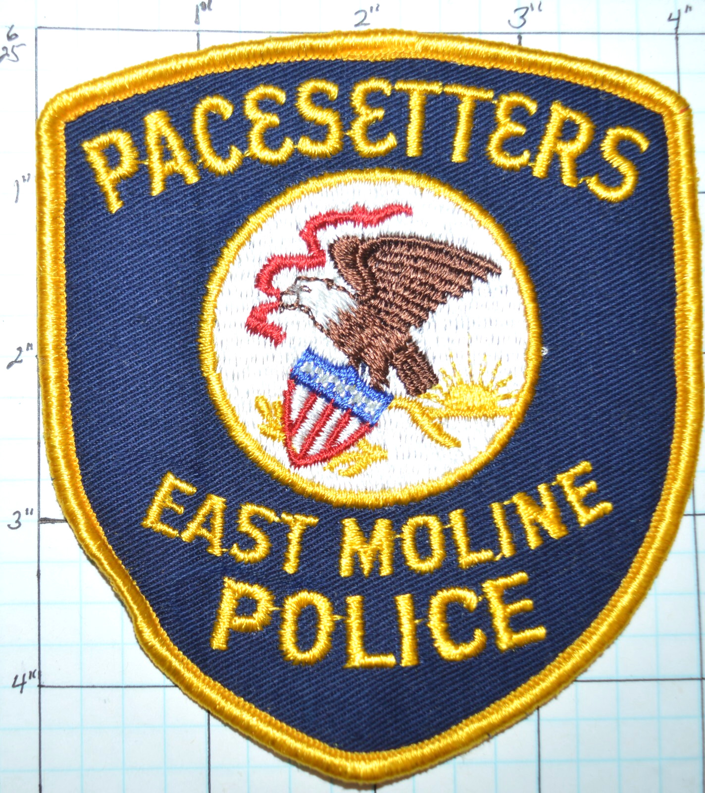 ILLINOIS, PACESETTERS EAST MOLINE VINTAGE POLICE DEPT PATCH