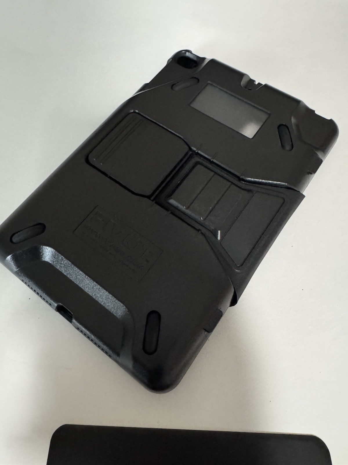 PIVOT MN5 iPad Mini 4 and mini (5th gen.) OPEN BOX