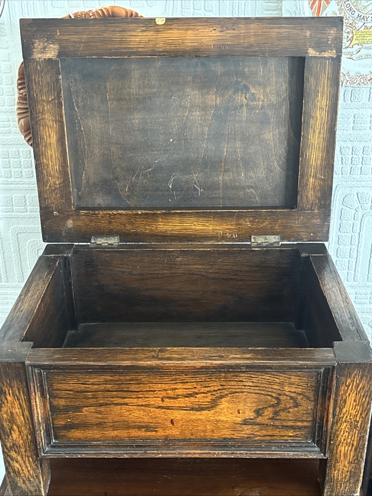 Lovely Antique Oak Storage Footstool With Leather Top