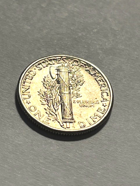 1944-P Mercury Dime/Silver/Unc+ #18039-2