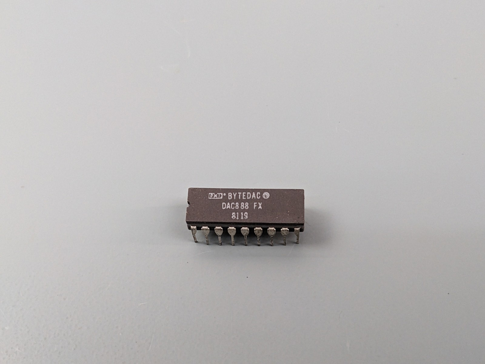 PMI DAC888 FX Parallel DAC IC, ByteDAC,