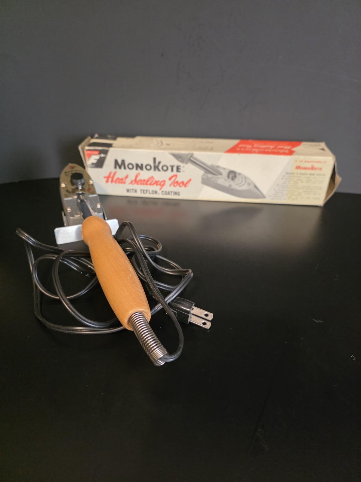 Vintage Top Flite MonoKote Heat Sealing Iron Tool with Box & Stand WORKS