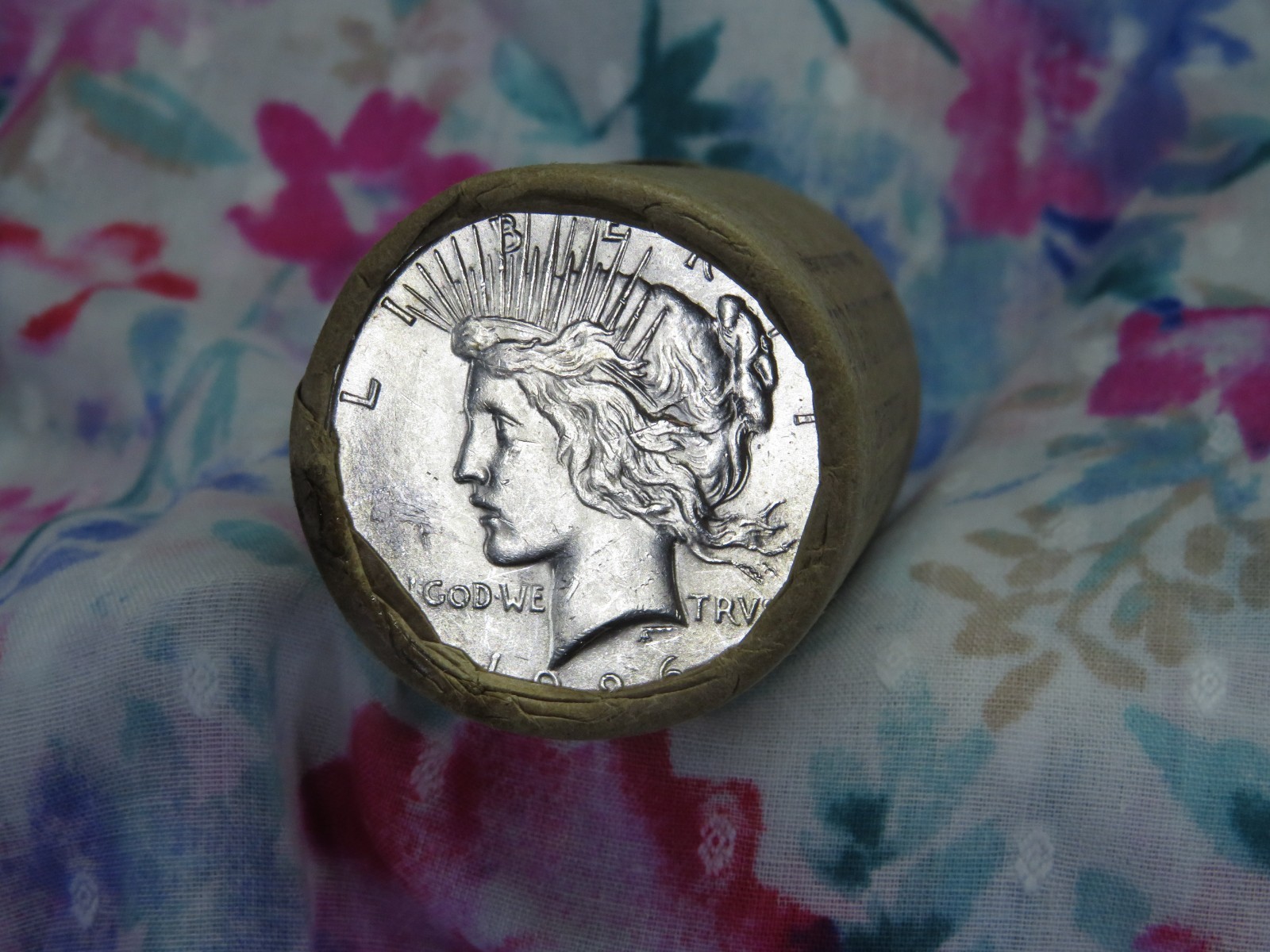 ROLL OF 20 SILVER PEACE DOLLARS 1921 END / P END BIN CC909