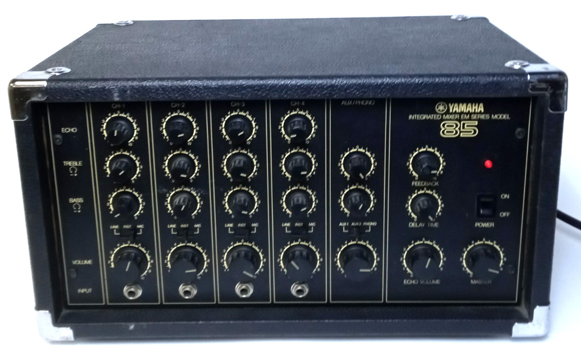 Yamaha Integrated Mixer EM Series EM-85 4-Channel Mixer/Amplifier