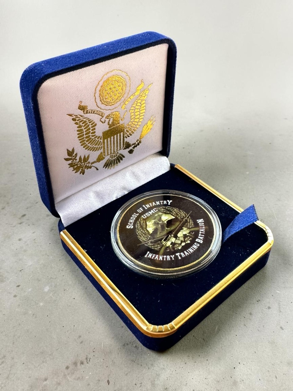 Marine Corps School of Infantry coin Infantry Training Battalion  in Velvet Case