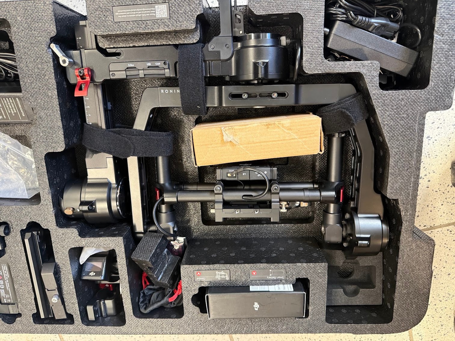 DJI Ronin R-16 3-Axis Gimbal Stabilizer With Case
