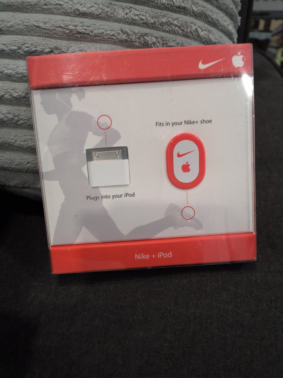 Nike + iPod Sport Shoe Sport Kit Sensor Wireless MA365LL/F Apple iPod White. NEW
