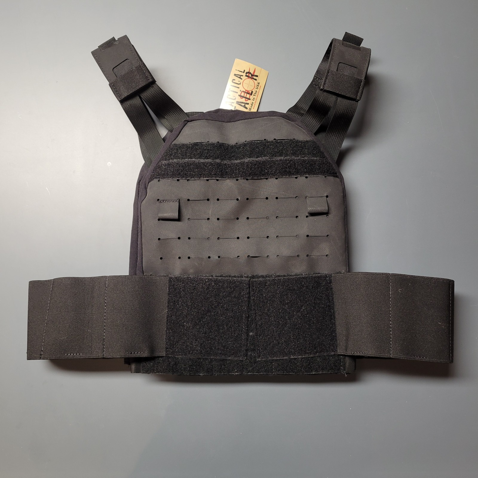 Tactical Tailor Black Rogue Plate Carrier in black new with tag