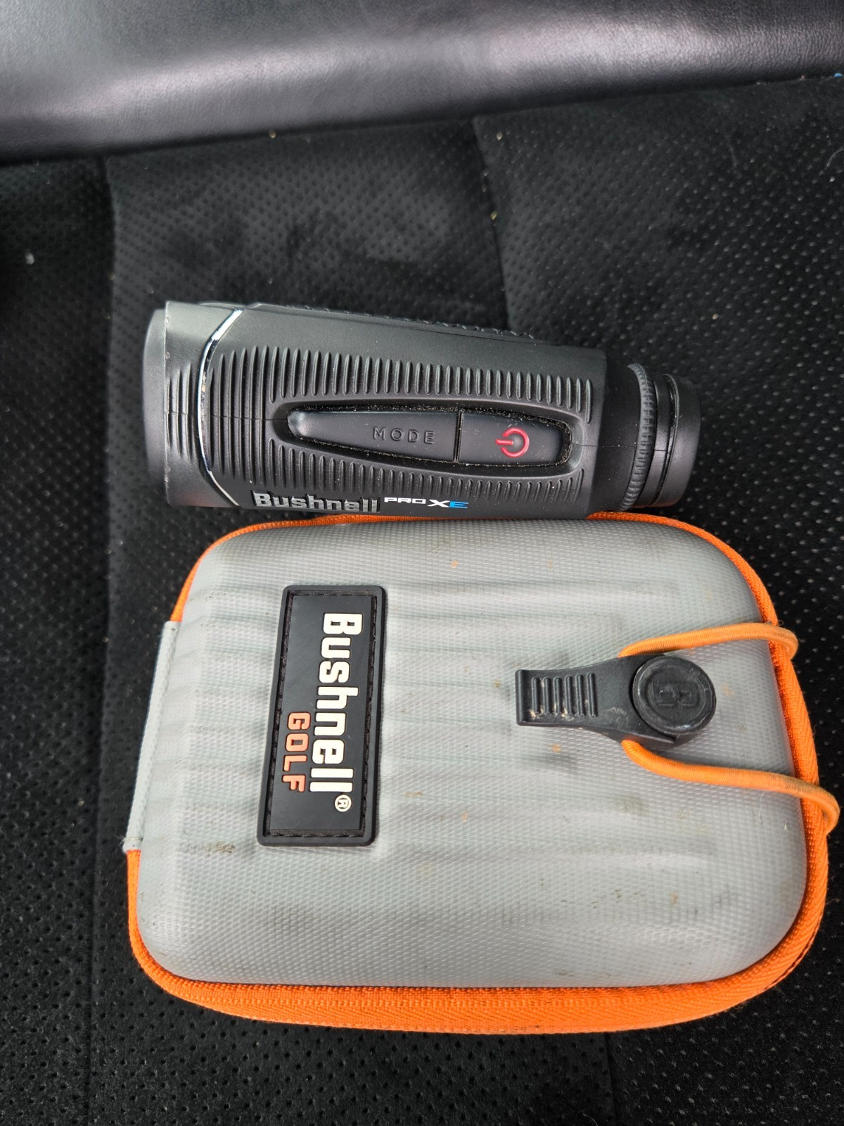 Bushnell Pro XE Magnetic Golf Laser Rangefinder - Black