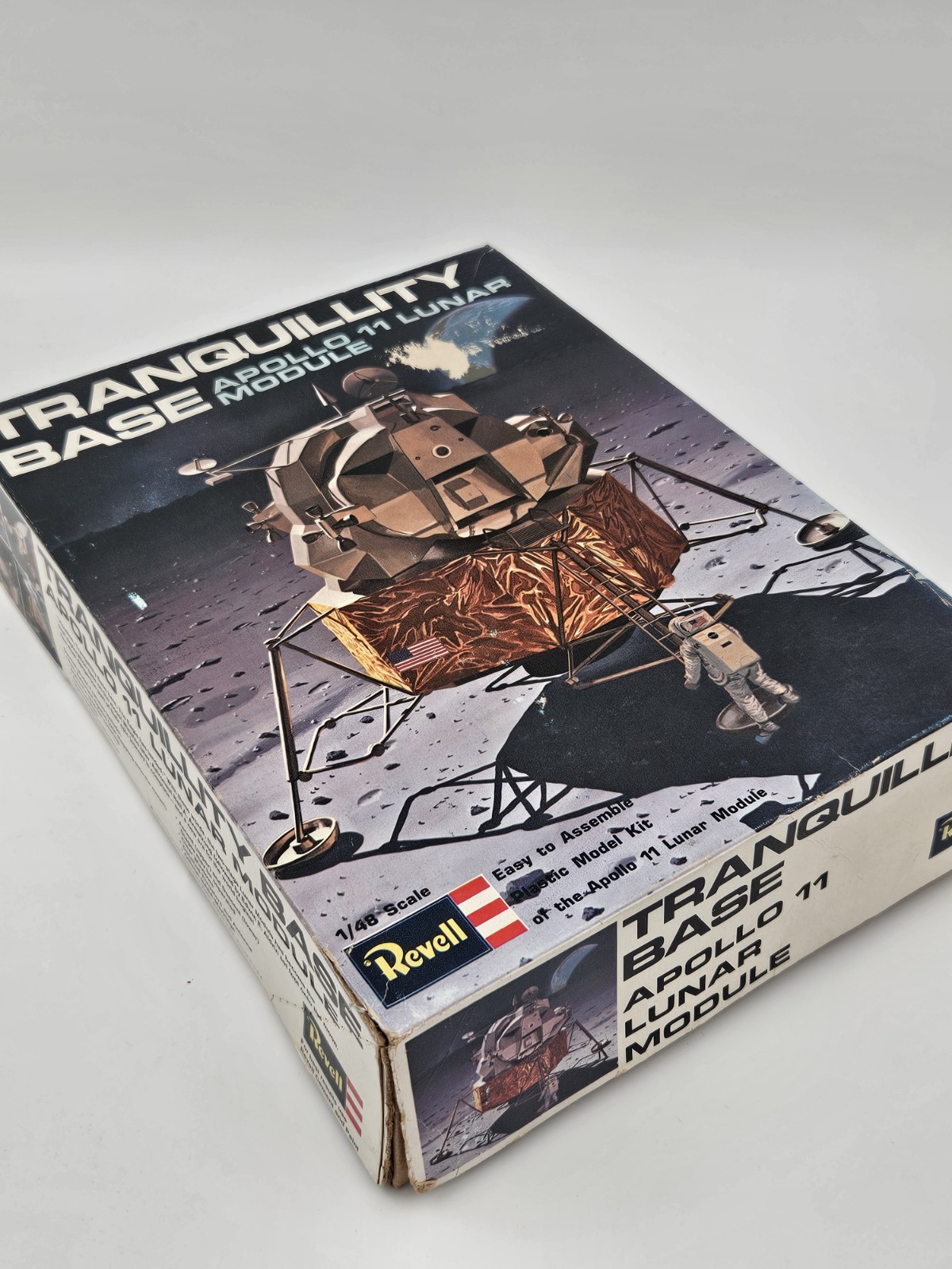 Revell Tranquility Base Model Kit 1:48 Vintage 1969 NOS