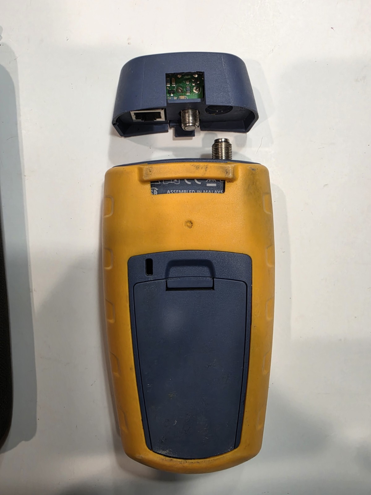 Fluke Networks MicroScanner2 RJ45 Cable Verifier Tester w/ Case & Adapter