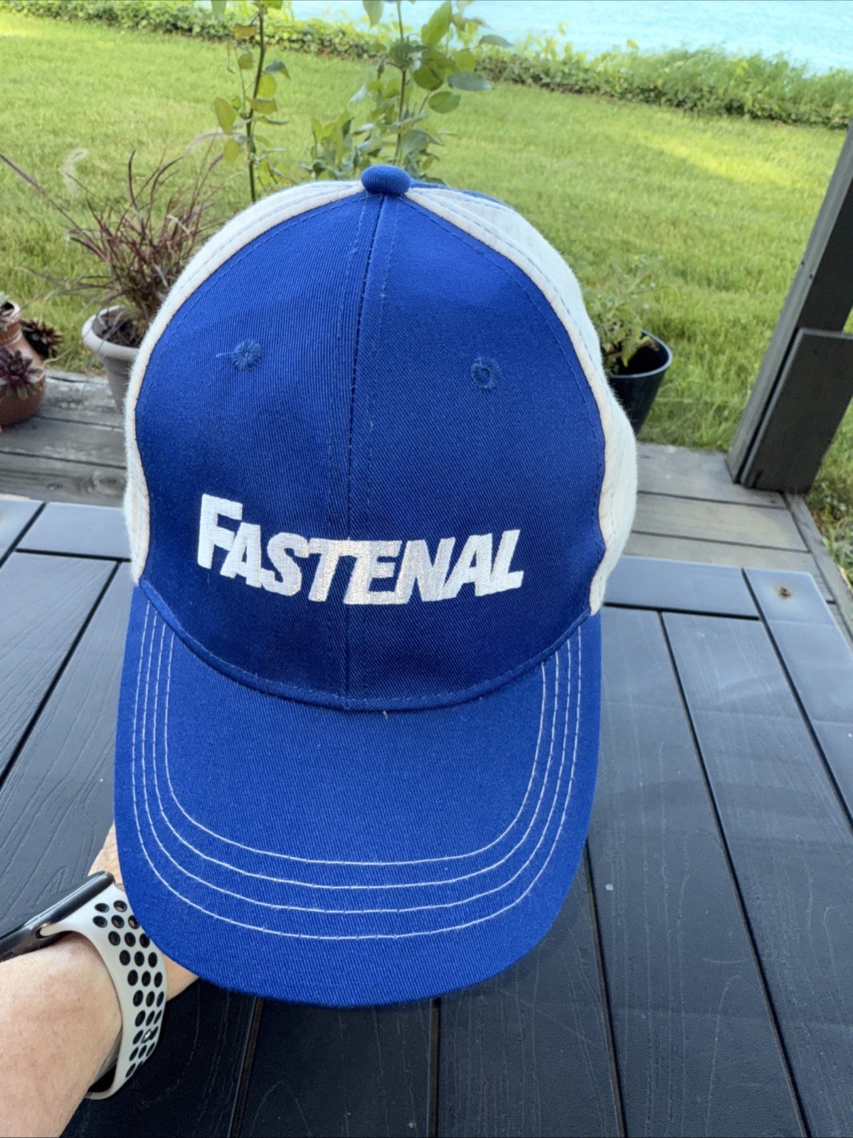 FASTENAL in White on Royal Blue Hat Cap w Knit Heather White Gray SnapBack EUC
