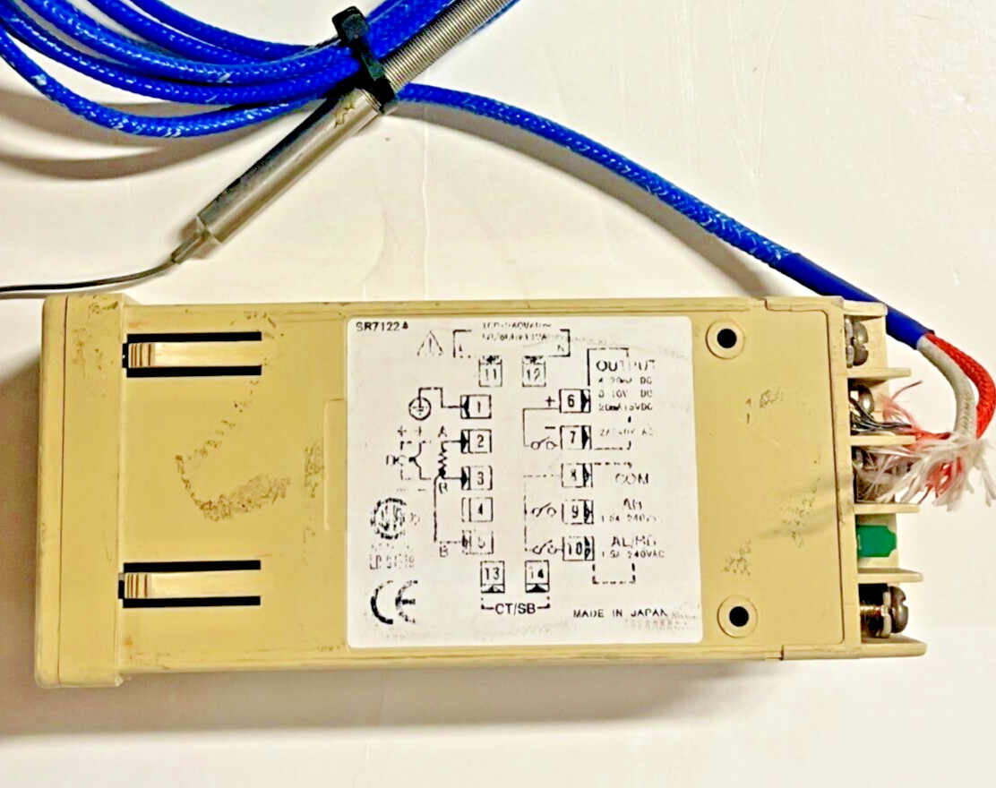 Used Shimaden SR71-8Y1-0C Digital Temperature Controller