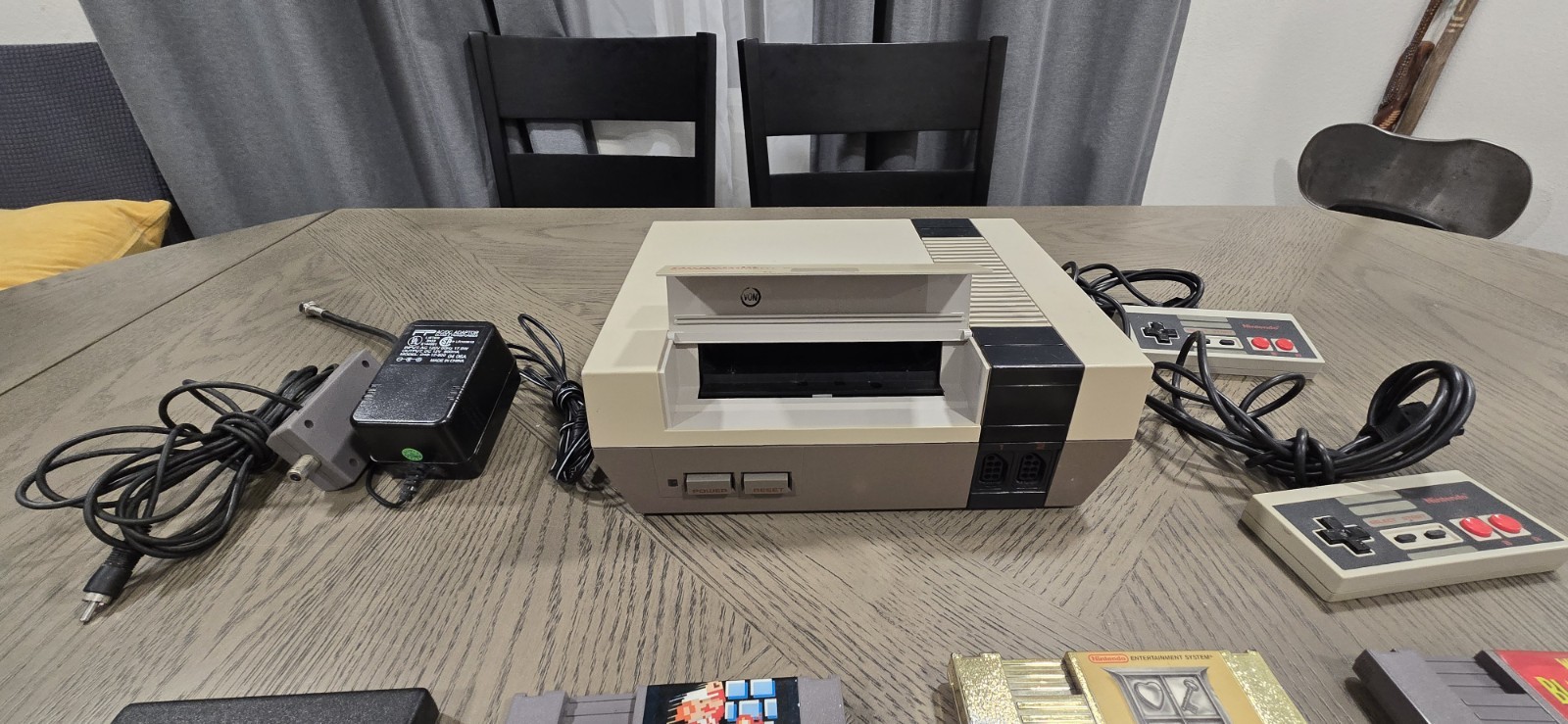 Nintendo Entertainment System With Games In Excellent Condition