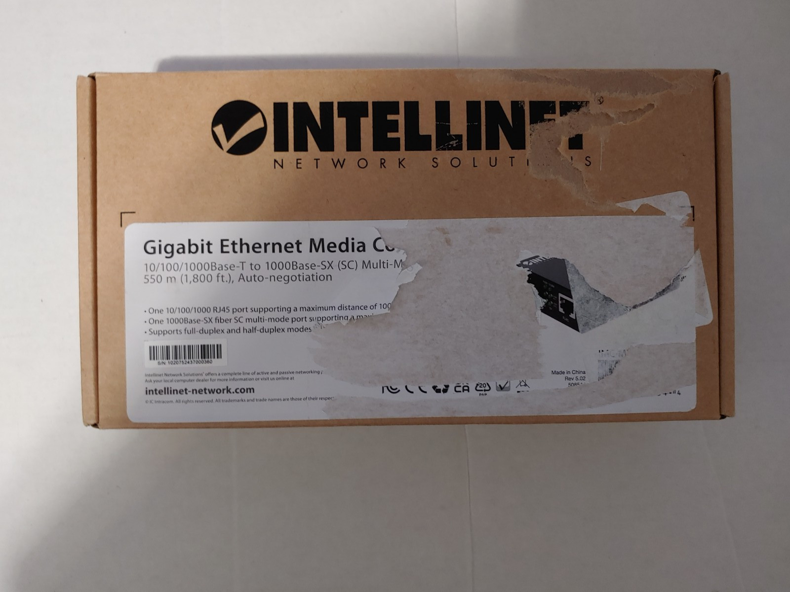 Intellinet Gigabit Multi-Mode SC Media Converter, 1800 ft - Open Box Tested