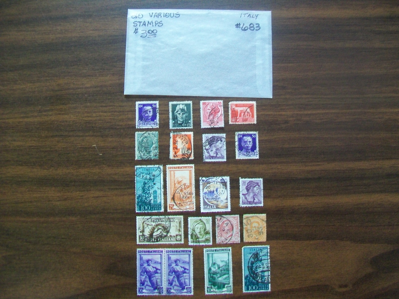 Italy Postage Stamps - Italy - Vintage - 20 Various Stamps (683)